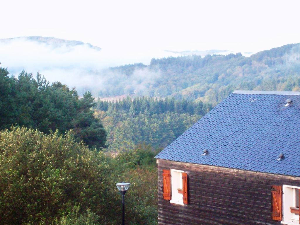 Villa Les Chalets du Gua Des Brasses à La Salvetat-sur-Agout Extérieur photo