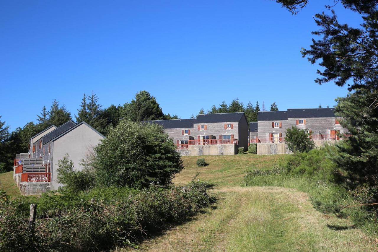 Villa Les Chalets du Gua Des Brasses à La Salvetat-sur-Agout Extérieur photo