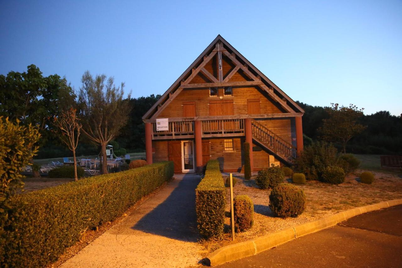 Villa Les Chalets du Gua Des Brasses à La Salvetat-sur-Agout Extérieur photo